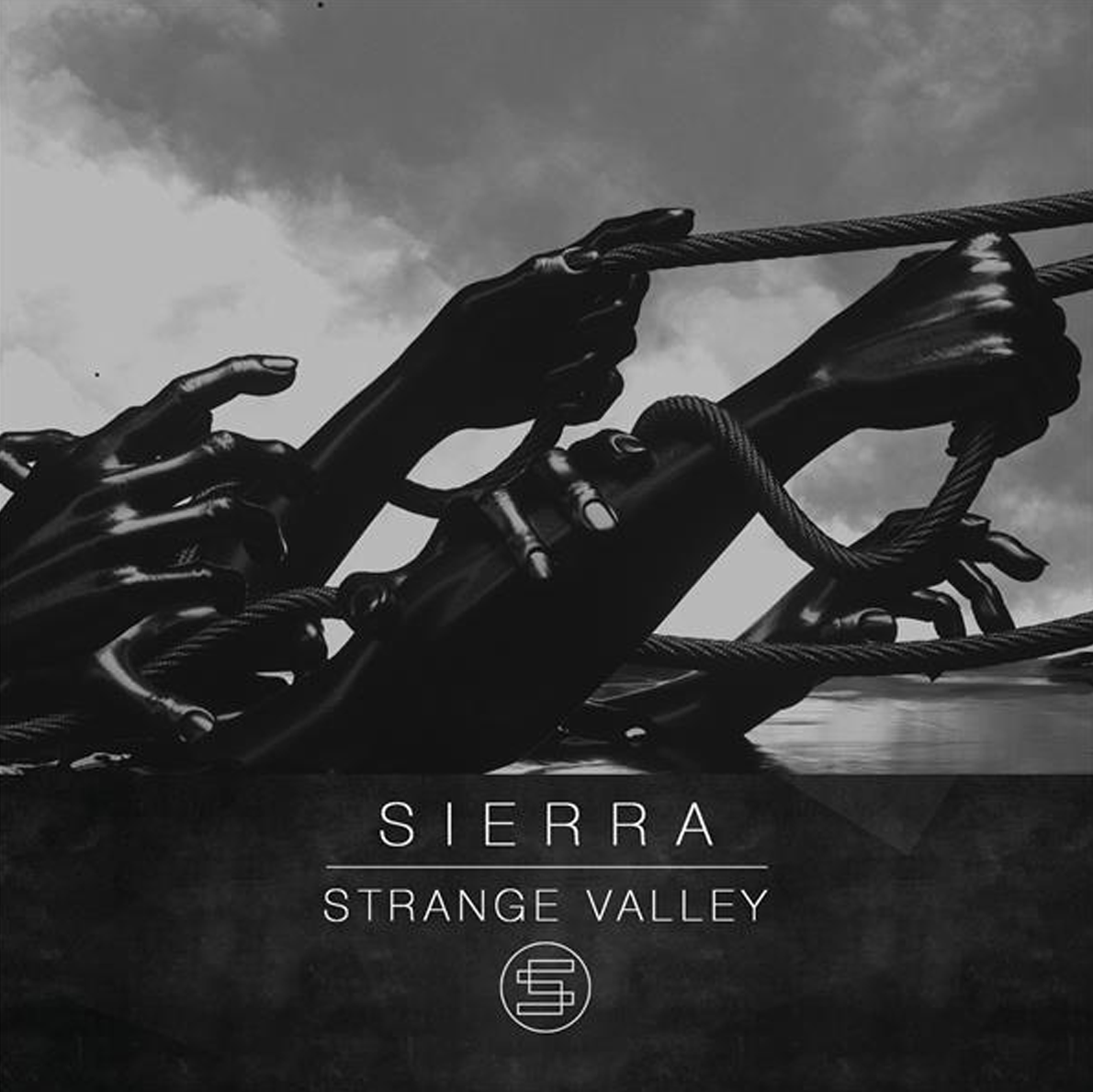 Sierra - Strange Valley - CD